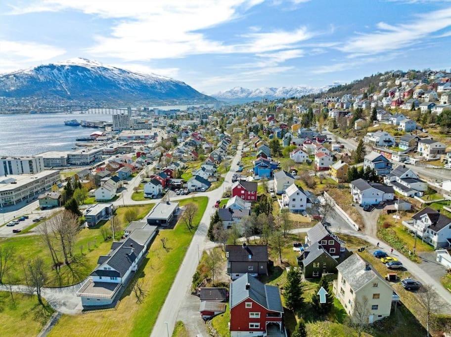 Cozy Little House In Tromso City المظهر الخارجي الصورة